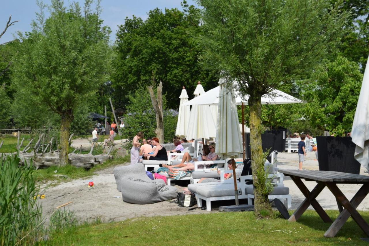 30 # Hygiene # Airport Eindhoven # Airco # Bosrijk # Hiking & Biking # Efteling # Safaripark Chalet *